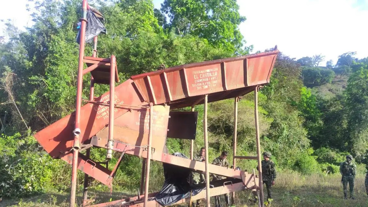 Así ERA EL SOFISTADO COMPLEJO DE MINERIA ILEGAL EN EL TOLIMA QUE DEJABA MILLONARIAS GANANCIAS A LAS DISIDENCES