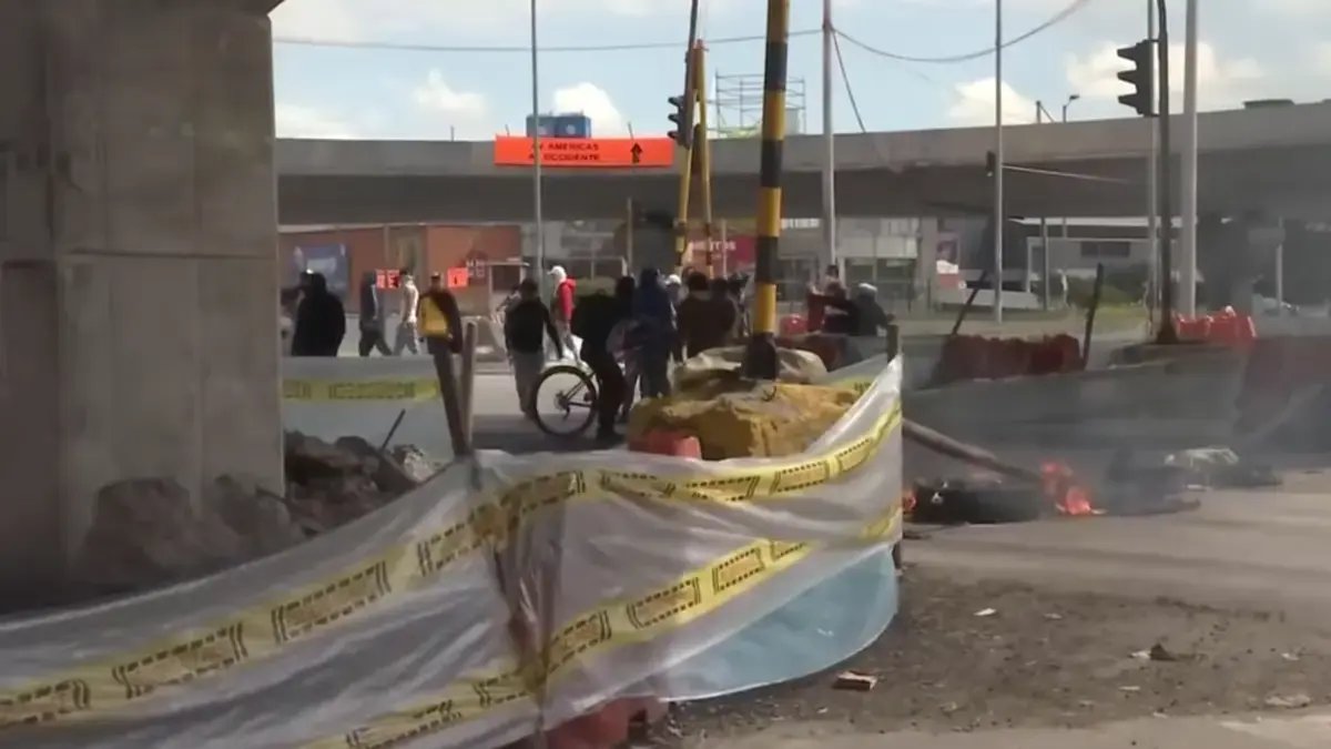 El Saldo de Las Violentas Protestas de Bicitaxistas en Bogotá
