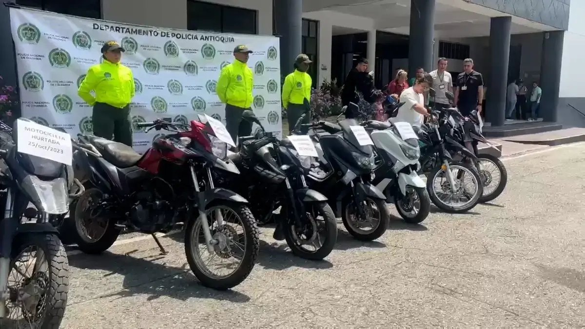 Motocicletas Robadas en Medellín Terminaría Saldría de la Ciudad y Terminaría en Manos del 'Clan del Golfo': Así Funciona El Mercado Negro Negro