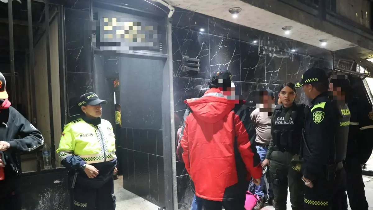 Hallan Más de 20 Menores, Drogas y Armas Blancas