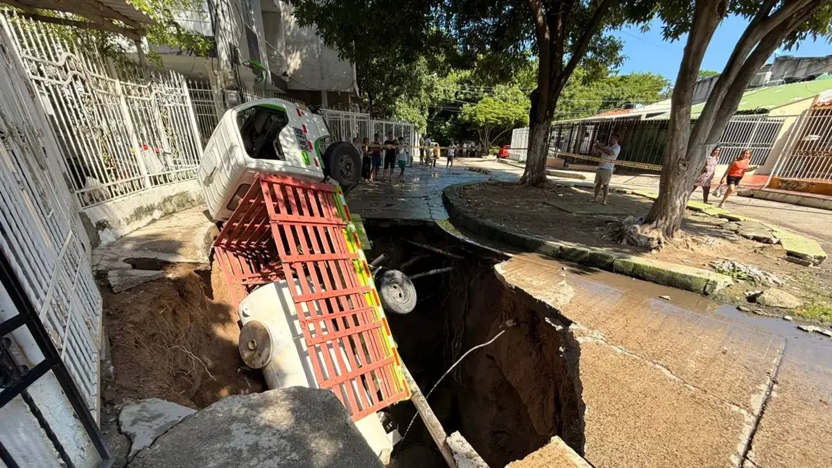 La Urbanizació de Estrato 4 Que se Hunde en Santa Marta