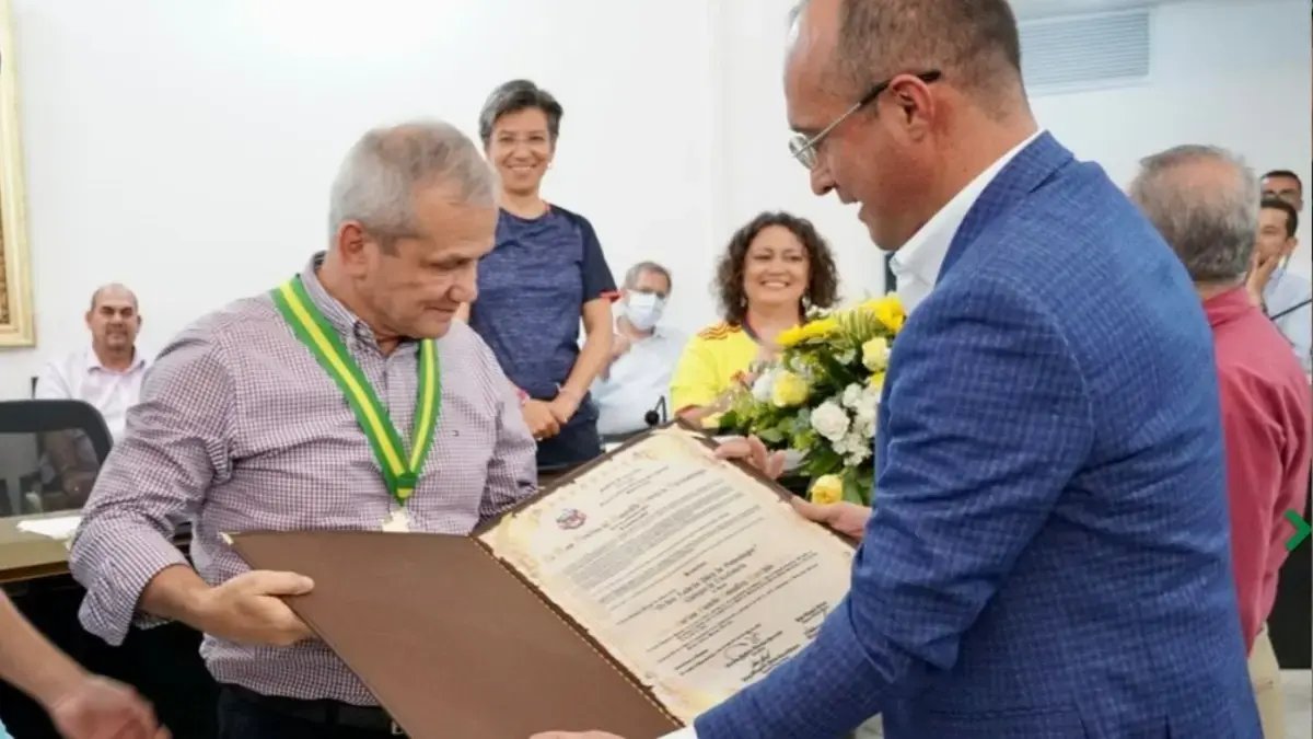 de escolta del m-19 a estar prófugo de la justicia