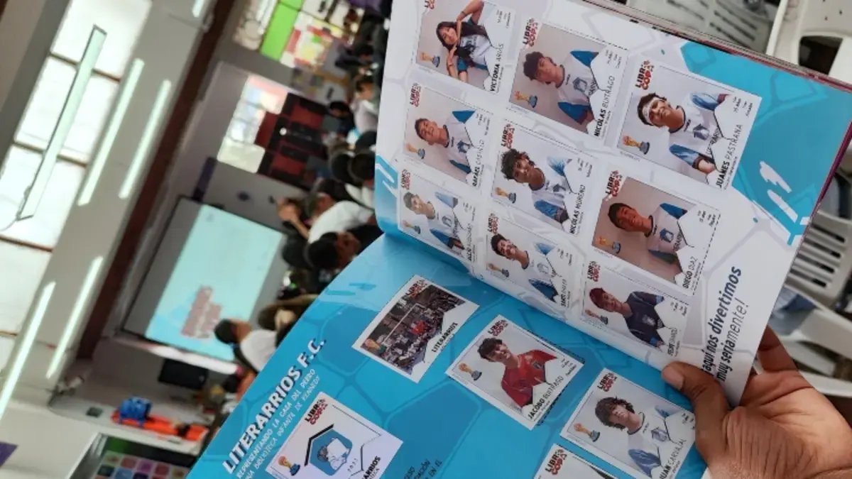 El Álbum de la Libro Copa de Kennedy en B