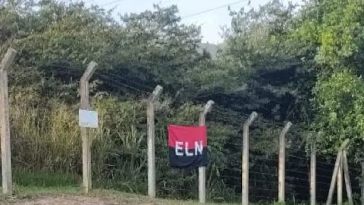 Despliegan Fuerte Apositivo de Seguridad Con Ejército Tras Aparición de Bandera del Eln EN RECOCIDA SUBESTACIÓN DE ENERGIA DE PIEDECUESTA