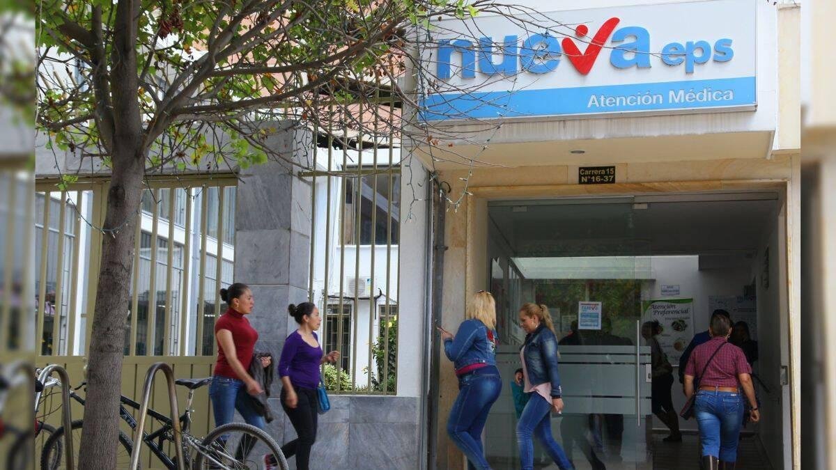 Así Fueron Los Acuerdos para Levantar Protestas Afuera de Sede de la Nueva Eps y Garantizar Servicios A SussUarios en Clínicas de Cali
