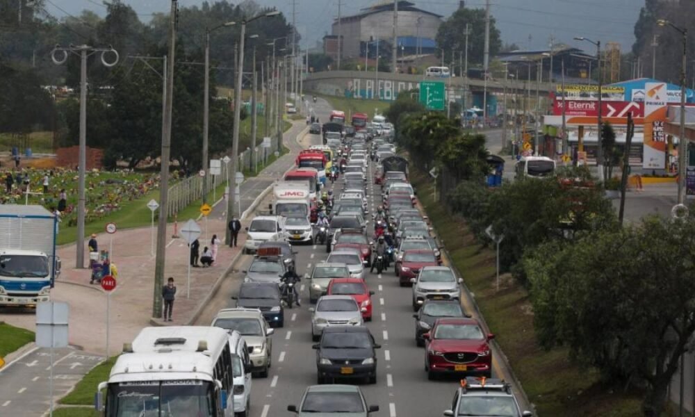 Conozca CÓMO AVANZA EL TRÁNSITO EN LAS SIDAES Vías de la Ciudad