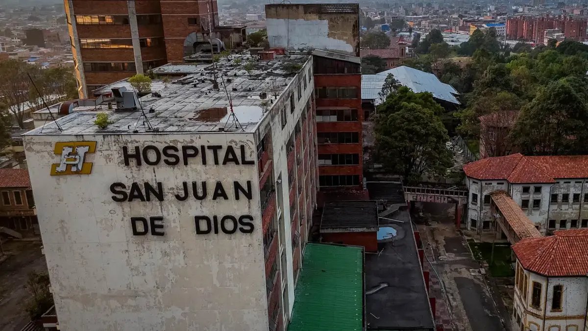 Demanda de constructora española se atraviesa una intención del gobierno petro de reconstruir torre centro del San Juan de Dios