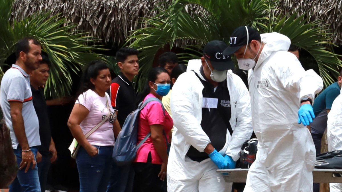 DOS PERSONAS Habría Sido Asesinadas y Al Menos Cinco Más Estaría Heridas