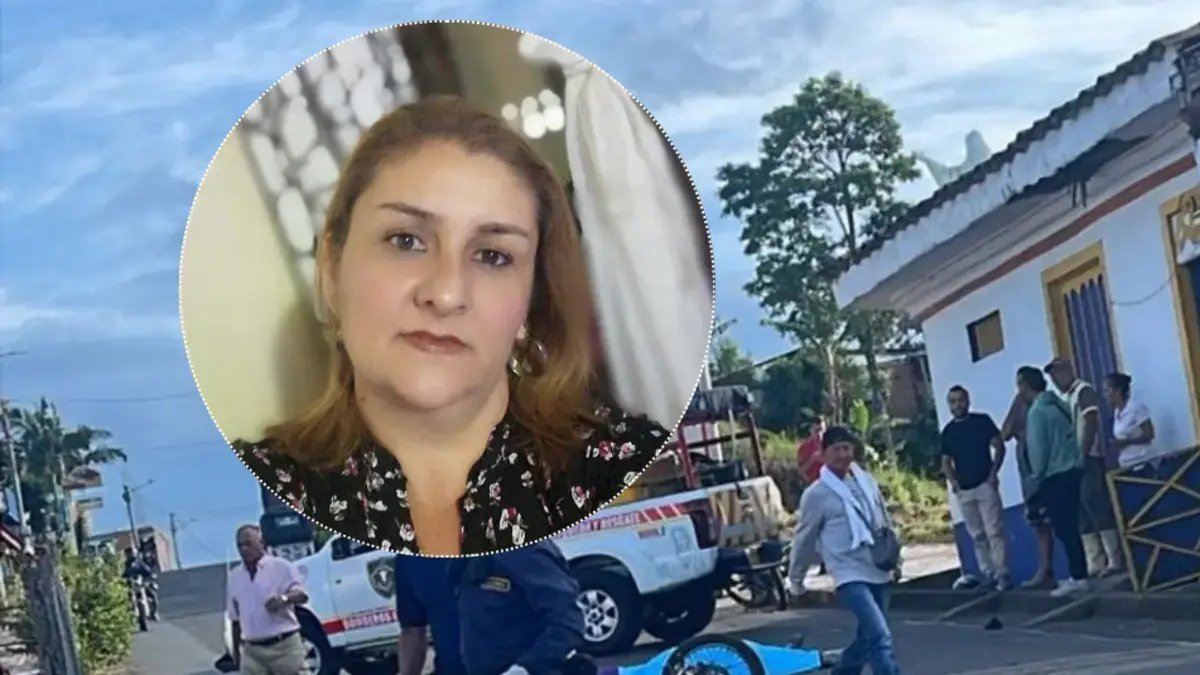 Su Moto se Estrelló Contra Camión y Dos Menores en otro Vehículo También resultando Heridos