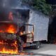 Hombres Armados Queman Varios Vehículos de Carga en la Vía Quibdó Pereira