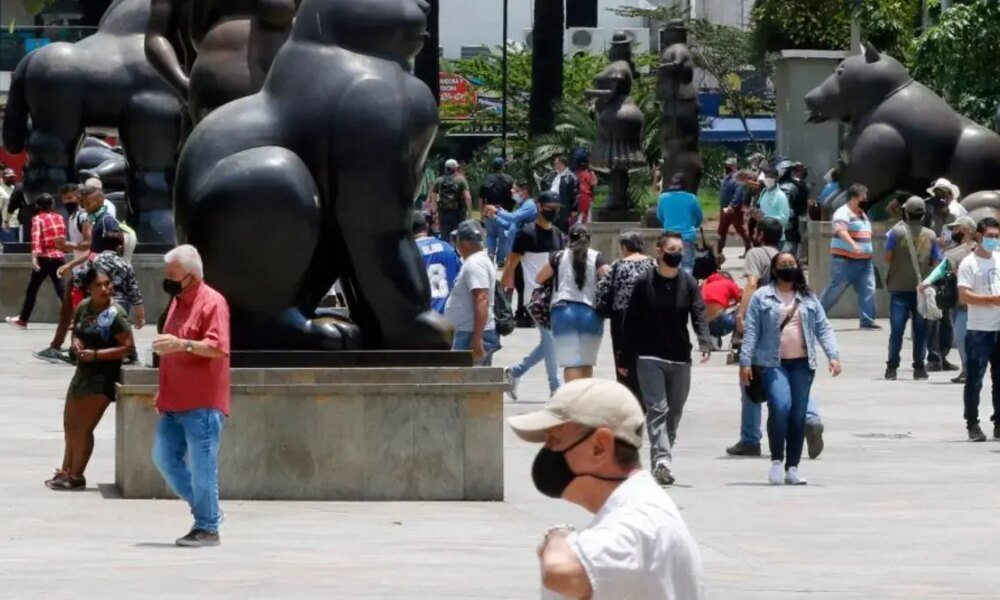 Así Impactará la Reforma Tributaria El Bolsillo de Las Familias en Medellín
