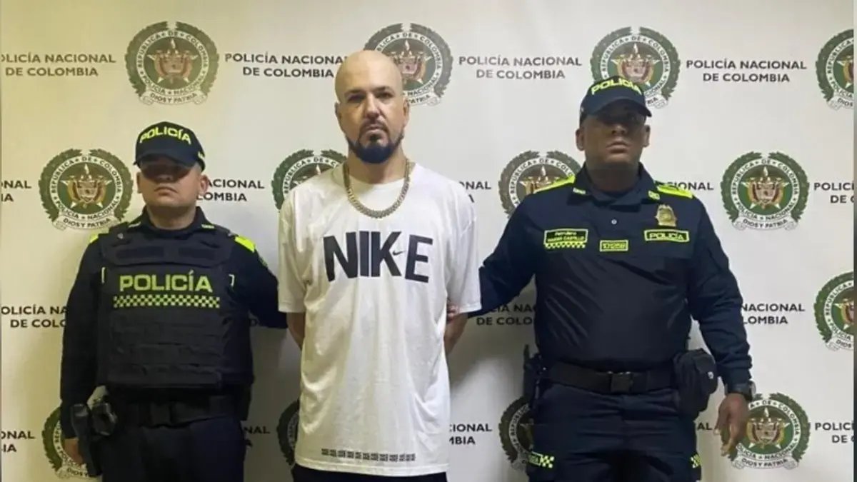 Ciudadano ExtranJero Pedido en Extradición Por Los Estados Unidos por Tráfico de Opioides Fue Capturado en Medellín: Estos Serí SUS Aviones