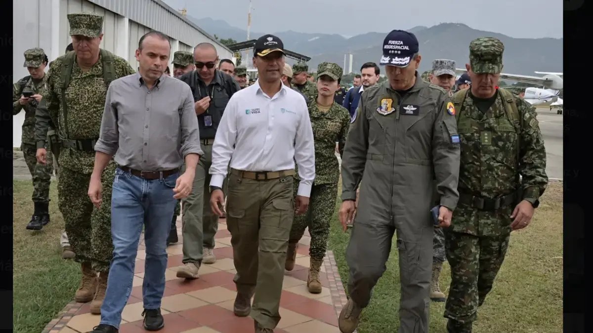 'Los Atas en el Suroccidente hijo una Respesta desesperada de Carteles de Narcotrafico; Van 29 Capturas por Atentados, Nos Falta una ': Mindefensa