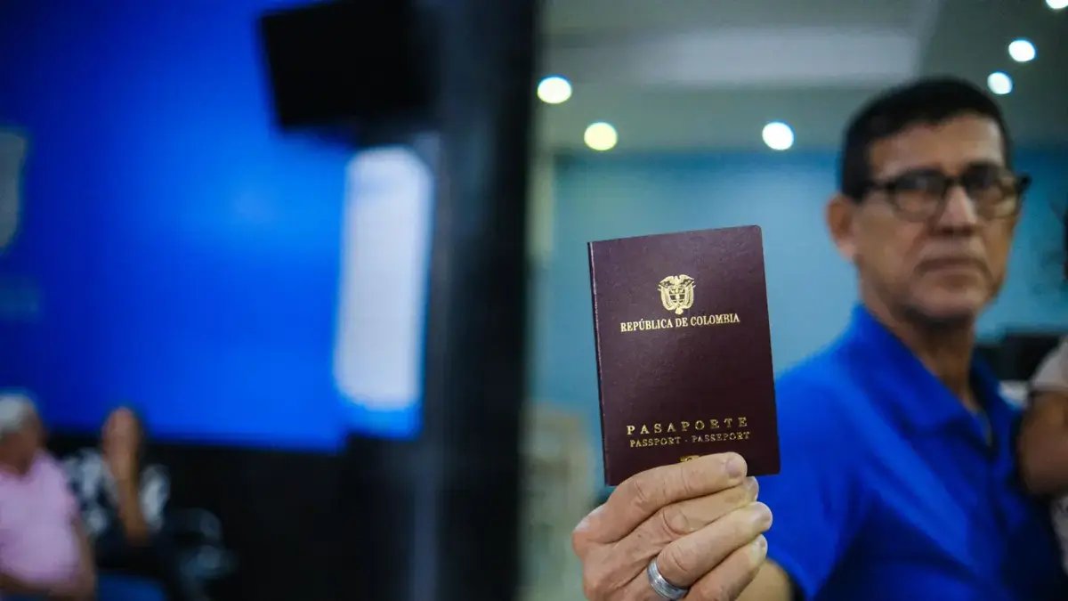 Restablecido el Servicio de Expedición de Pasaportes en la Gobernación del Atlánnico Tras Falla Nacional en el Sistema de la Cancillería