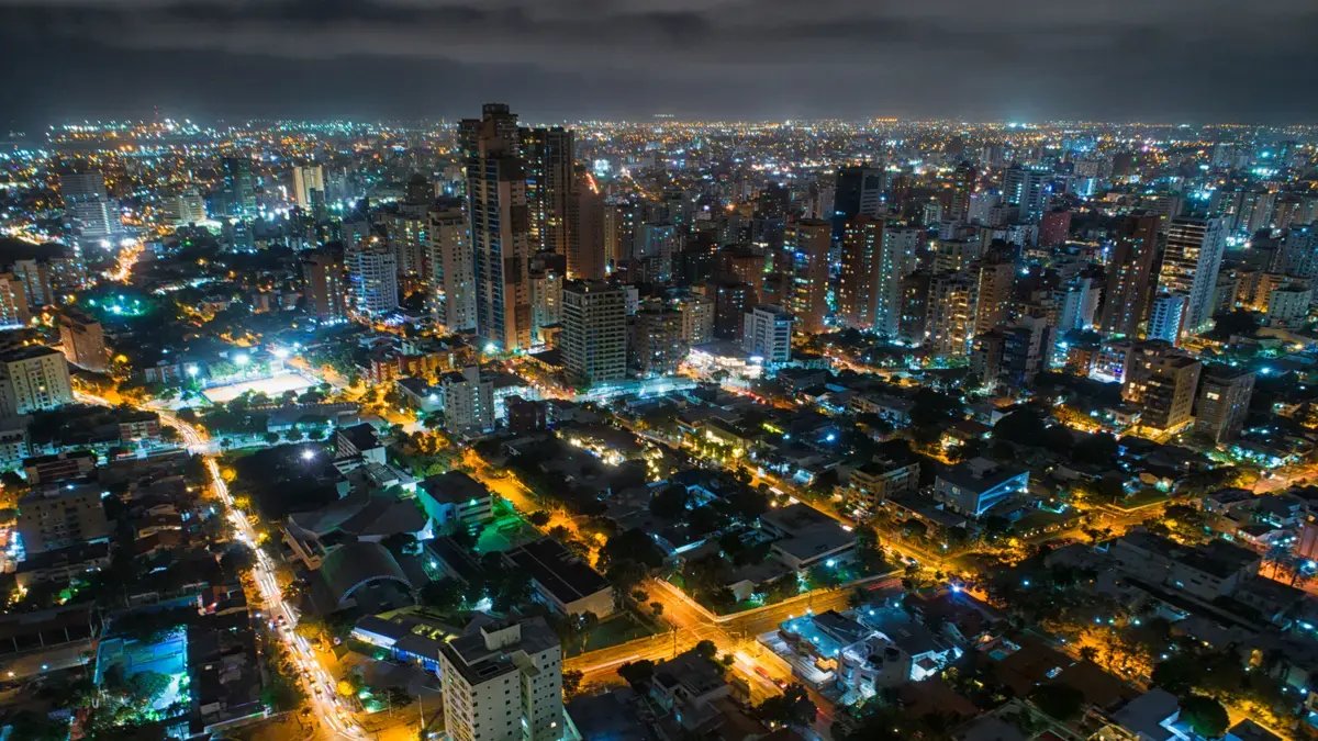 ¿Barranquilla de Fiesta Hasta Las 6:00 am? Comerciantes Plátano Estudiar la Extensión de Horario Nocturno Hasta la Temporada de Carnavales