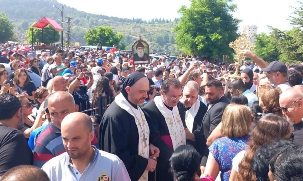 Los Milagros que señorón la fe en San Chárbel en Bogotá