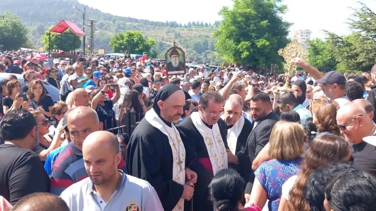 Los Milagros que señorón la fe en San Chárbel en Bogotá