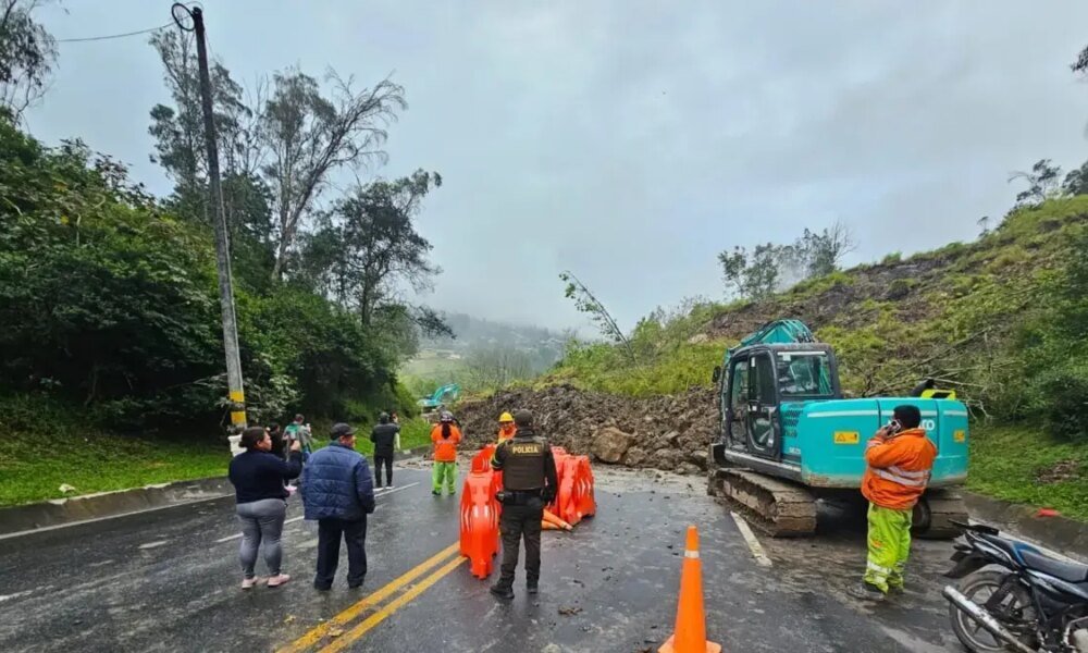 Autorridades Atienden La Emergencia; Continúa Cierre Preventivo en oTro Tramo