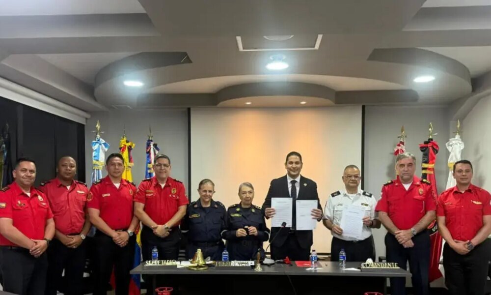 ¿En consigo consisten el Convenio del Cuerpo de Bomberos de Cali con Autoridadas y Miembros de Organismos de Socorro de Ecuador?