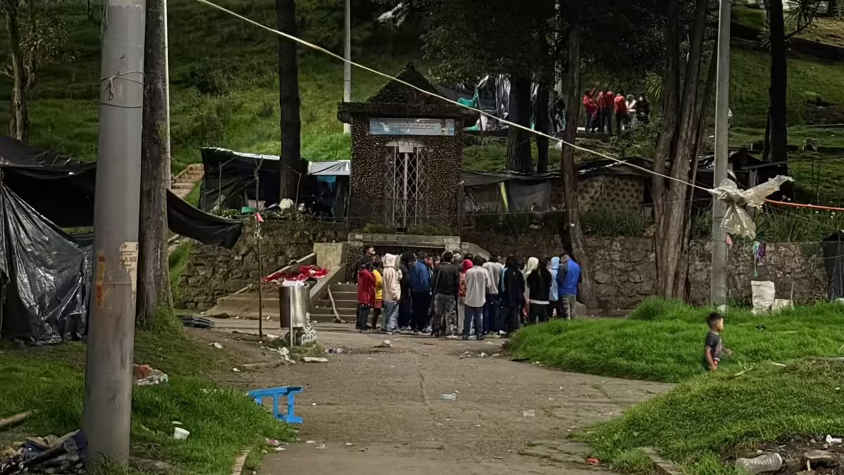 Alcaldía de Bogotá Señala A 'Fernando', Líder Emberá, de Oponerse a Retorno de Indímenes Hasta que no le den 30 Millones de Pesos