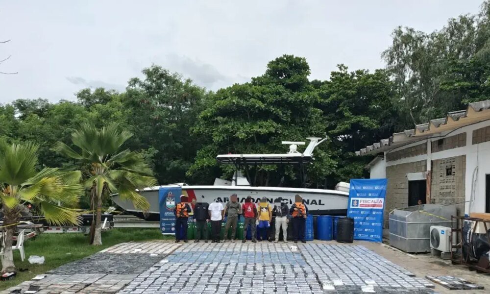 Interceptan Narcolancha en Aguas de Barranquilla con Tonelada y Media de Cocaína: Destino Final Era España