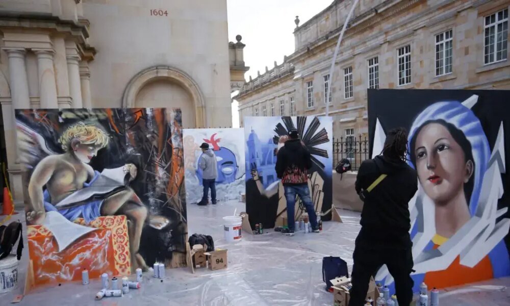 Patrimonio Religioso del Centro Histórico de Bogotá Inspiró La Creació de Nueve Grafitis