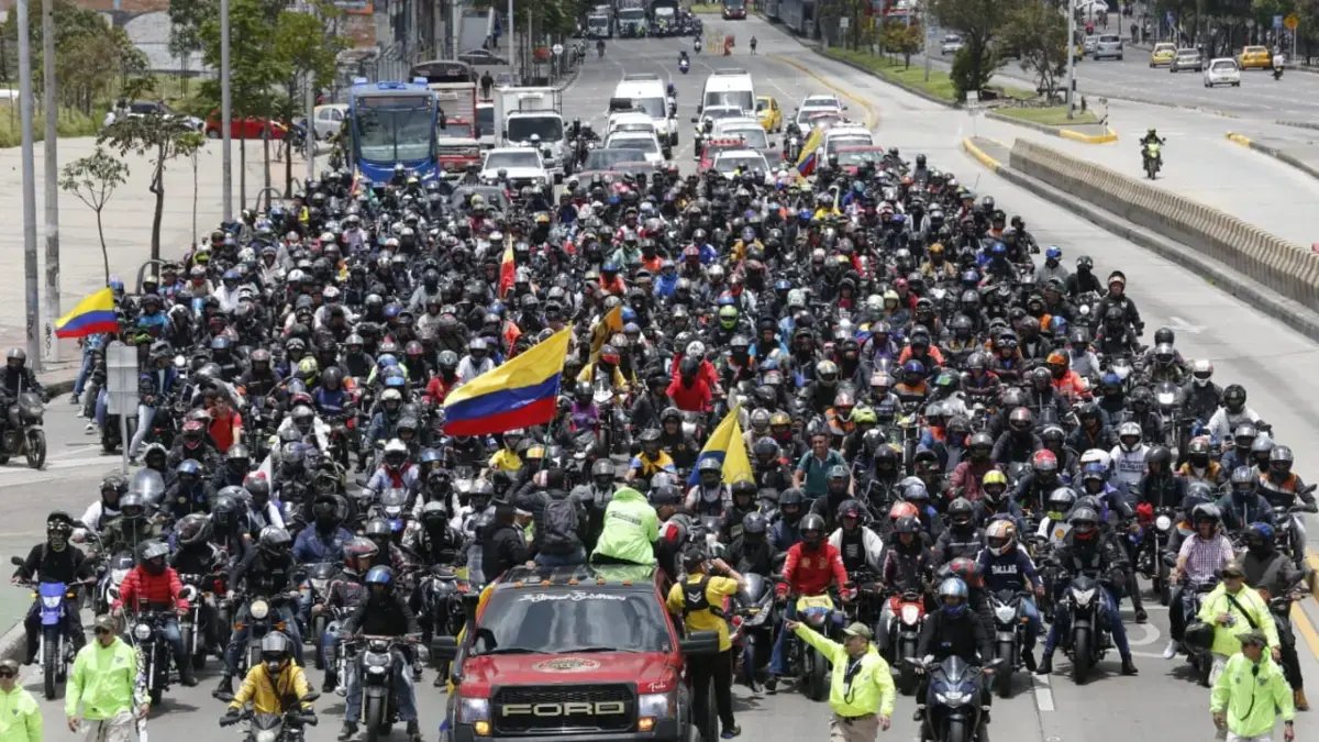 Jornada de protestas en bogotá por abusos en grúas, patios y movilidad paralizó vías