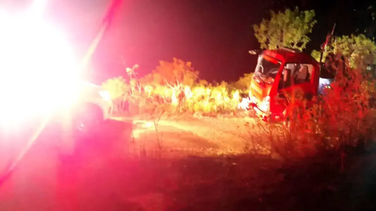 Fuerza Aeroespacial Despliega Helicópteros Para Combatir 30 Focos de Incendio Activos en Cundinamarca