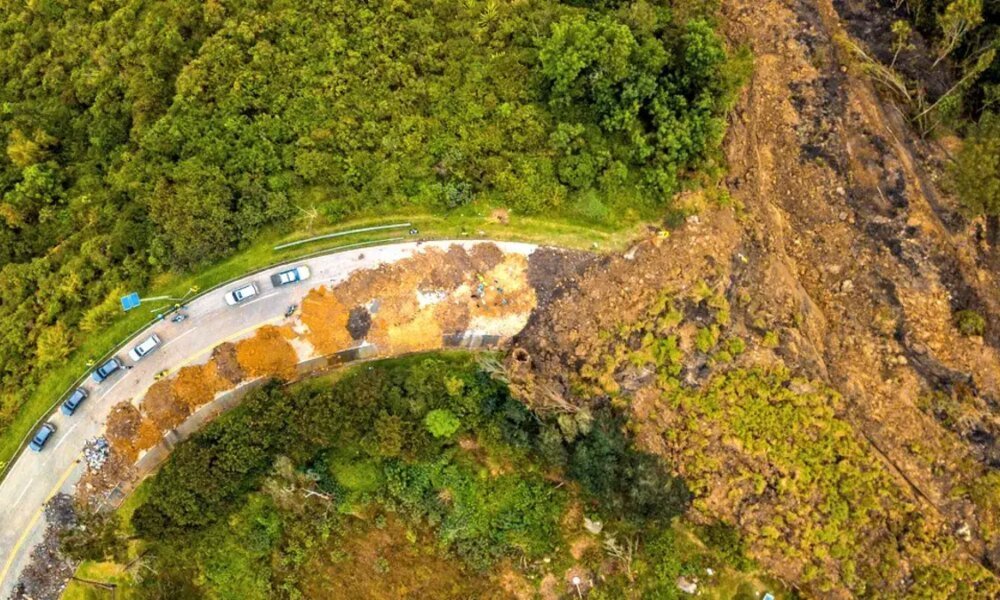'Es Necesario que el Gobierno Asuma el Control', Gobernador de Cundinamarca Sobre Vía Al Llano