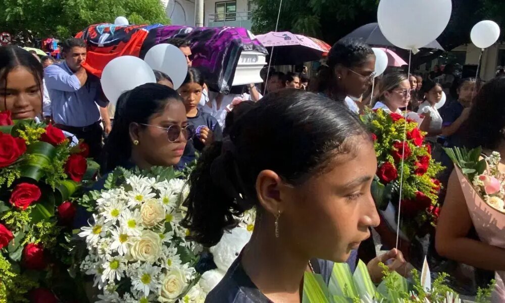 Baranoa despidió con dolor a Ariana Sofía, La Niña de 11 Años Asesinada por una Bala Perdida