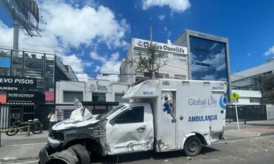 Tumba accidente entre ambulancia y tractocamión en la calle 100 con autopista norte en bogotá
