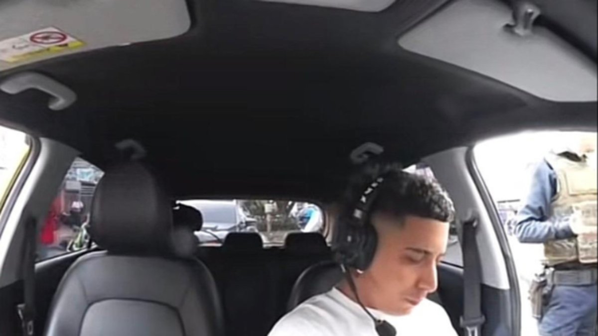 Las recientes polémicas de 'Sr. Stiven', El 'Streamer' Caleño Requisado Por Policías Cuando Transmitía en vivo desde un taxi que conduce en cali cali