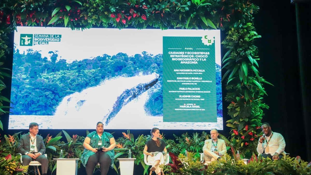 Compromisos en Centroamérica y Perú