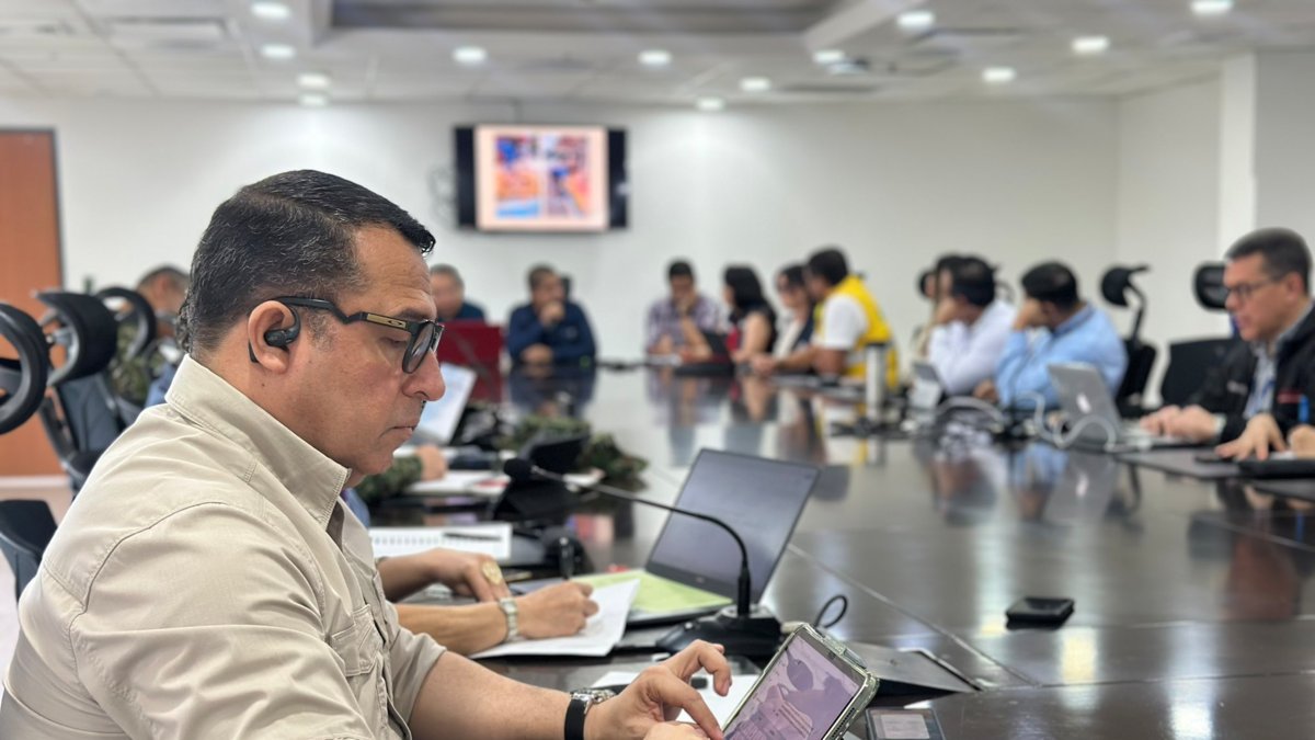 Asegura que Gobernador le Solicitó el Retiro del Cargo