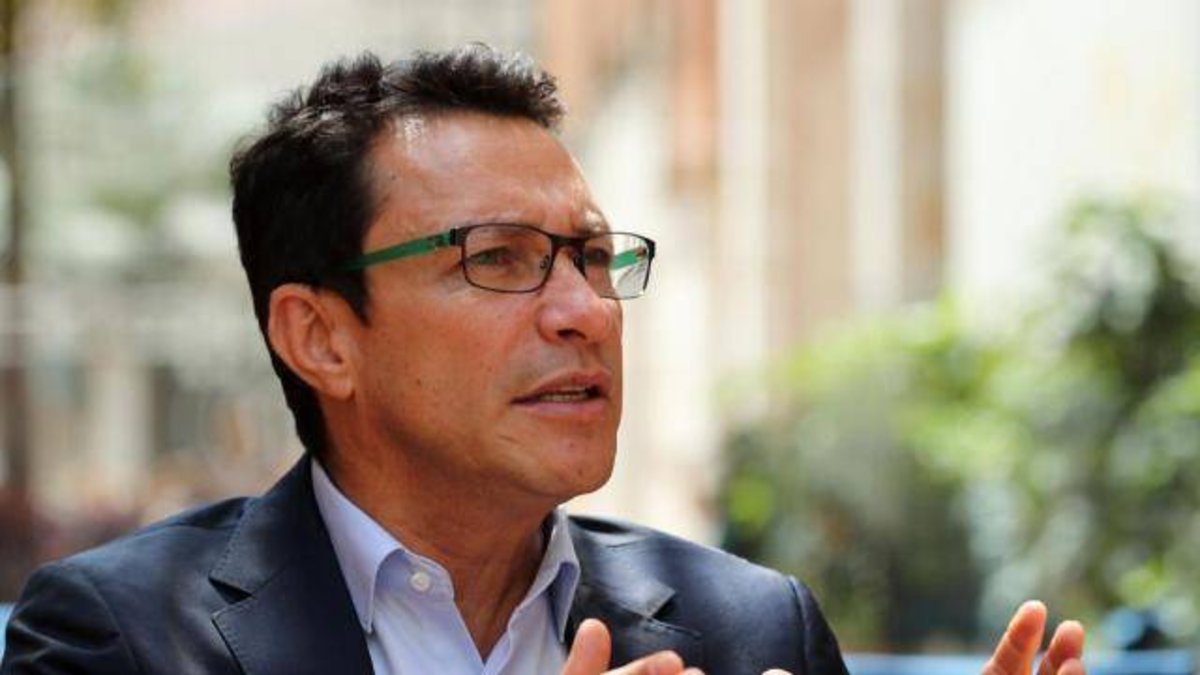 La Fiscalía Acusa Al Exalcalde de Santa Marta, Carlos Caicedo, Por Presuntas Irregularidadas en contrato del Coliseo de Gaira