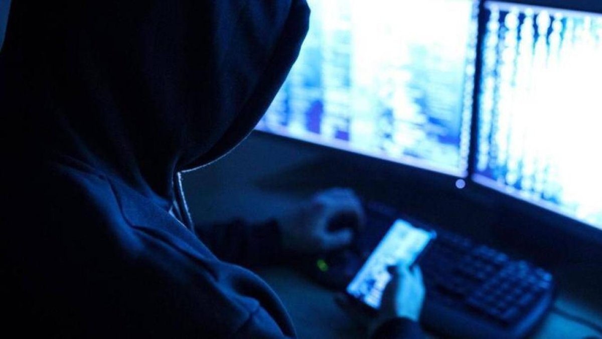 Ciberdelincuentes están usando falsos mensajes de texto para robar información a usuario