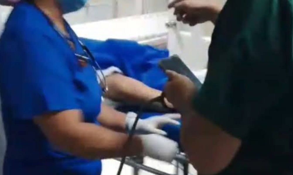 $ 40 millones de recompensa por agresor