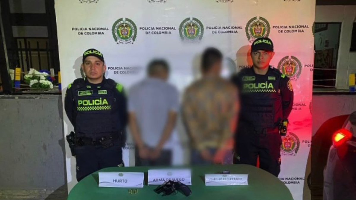 Tras una perseguridad Fueron Fueron detenidos en fontibón