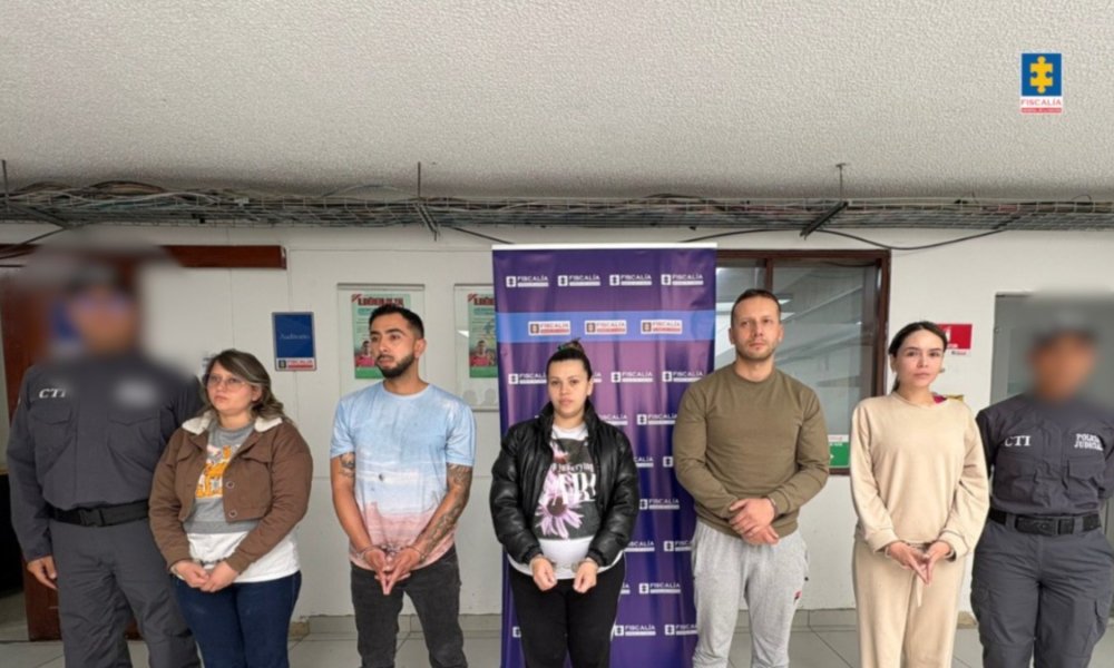 Fiscalía Destapa un Concesionario Fantasma Que Engañó a más de 200 pers