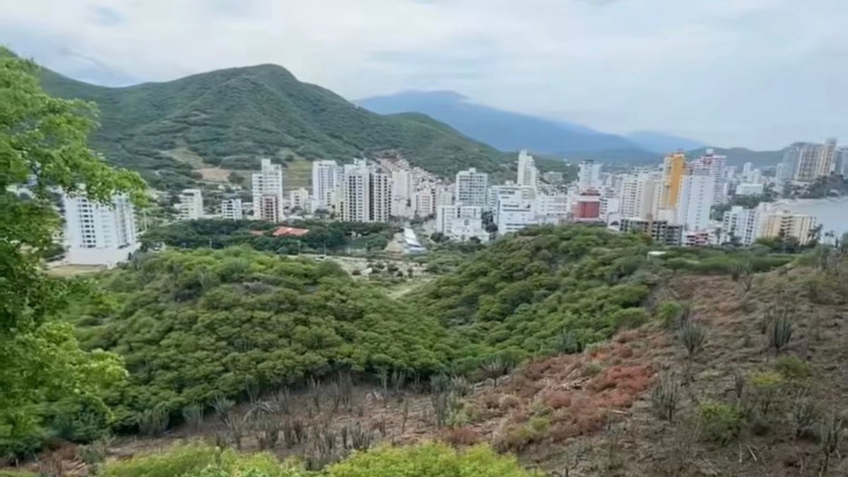 El Cerro Que Empresario Quieren Convertir en Negocio en Santa Marta
