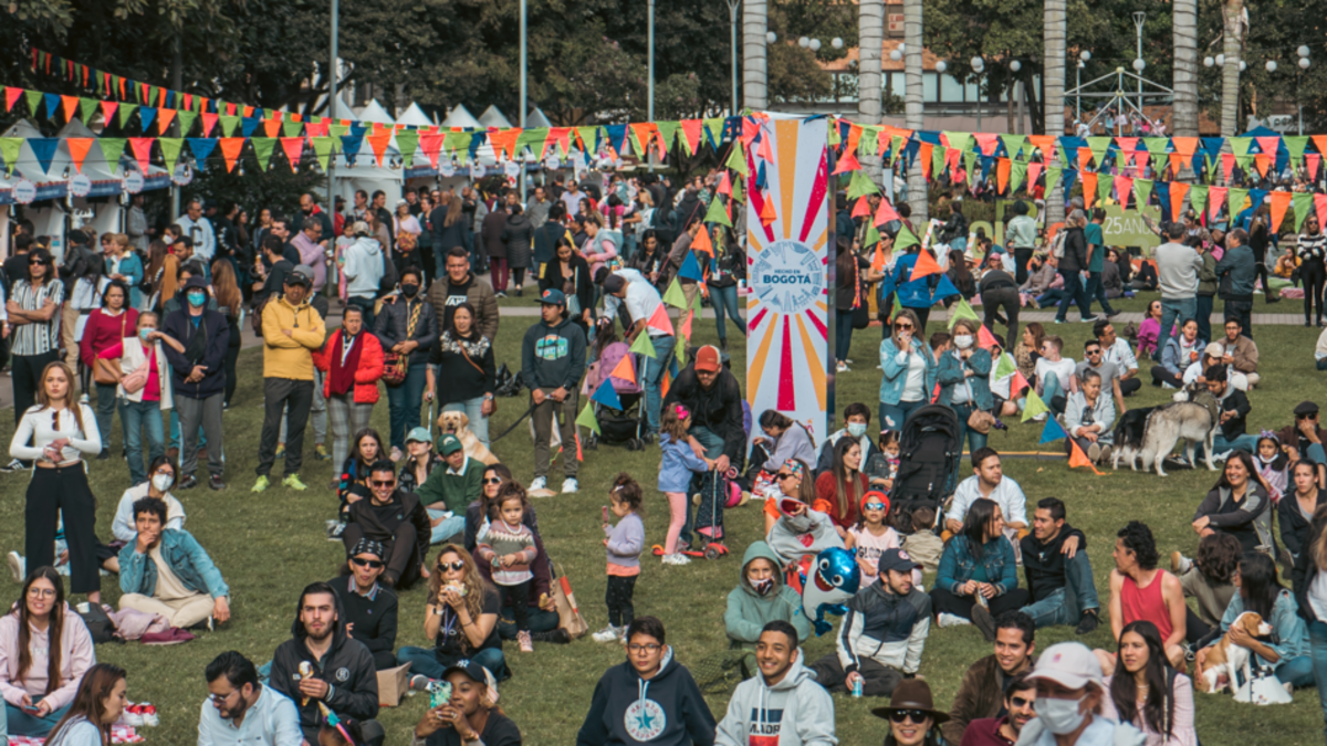 Conferencias, Música y Payasos, Entre La Agenda de Eventos Culturales del Fin de Semana