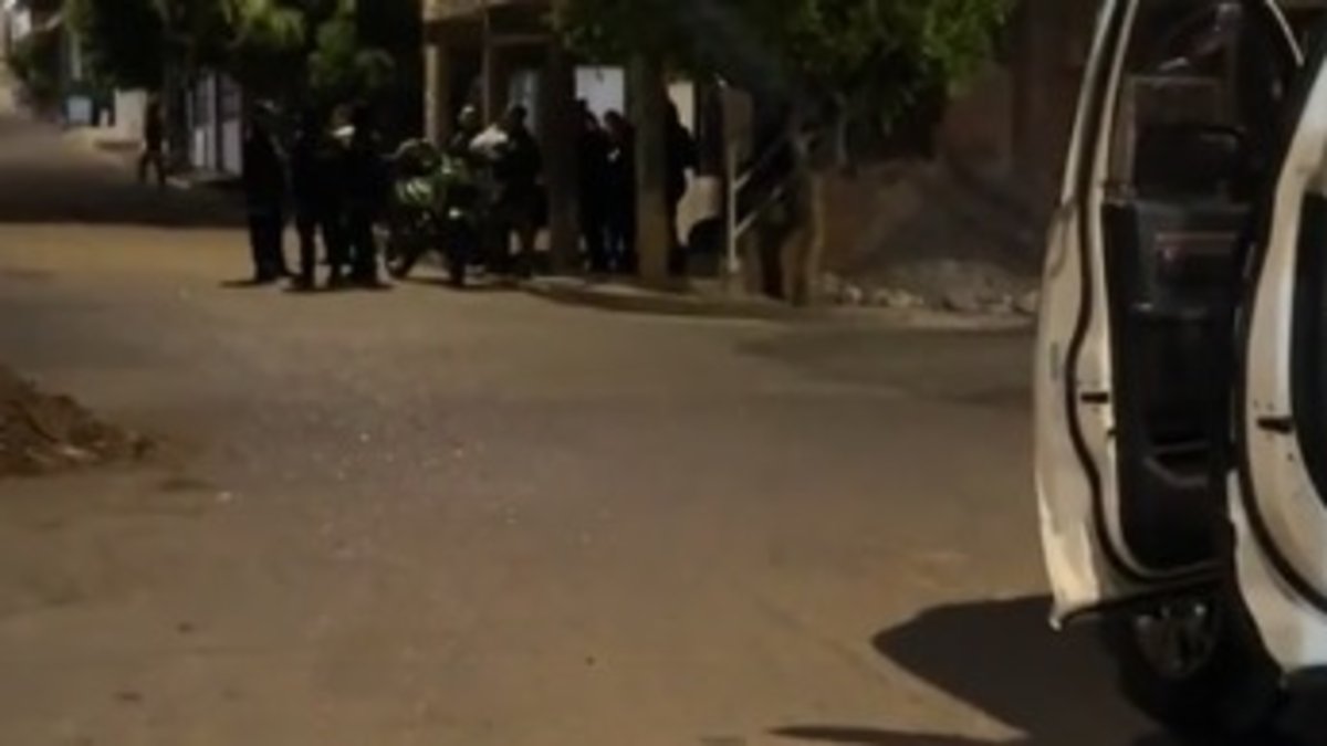 Toda una Familia Fue atacada a tiros en el ácea metropolitana de cúcuta: una mujer caída de los otros dos parientes están graves