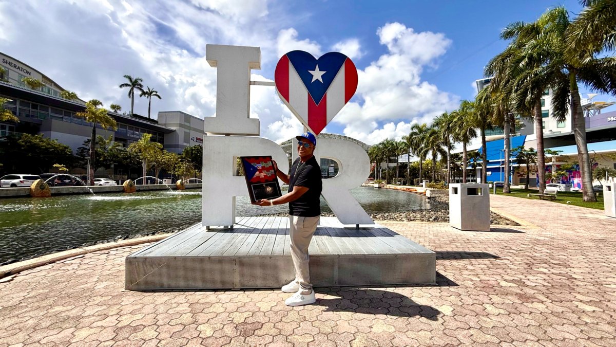 El Emotivo E Histórico Homenaje Que Le Hicieron Al Cantante Vallecaucano Willy García en El Día Nacional de la Salsa de Puerto Rico