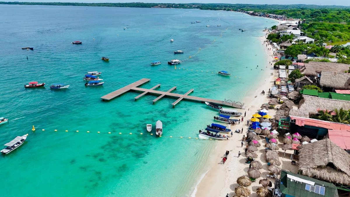 Distrito de Cartagena invierte $5.154 millones en un embarcadero para Playa Blanca con la promesa de poner fin al caos y accidentalidad
