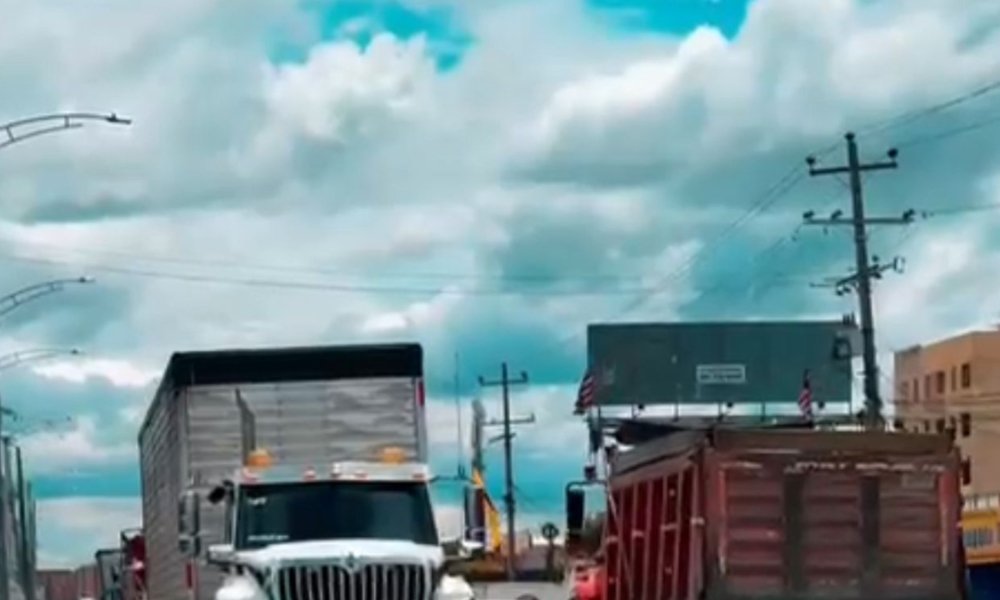 Alcalde de Chía suspende temporalmente la restricción de carga pesada tras anuncio de a