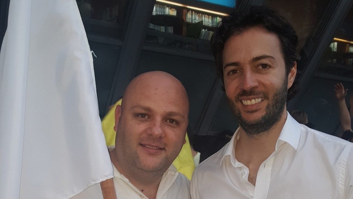 Revelan chats de hermano de Daniel Quintero en poder de la Fiscalía donde se habrían negociado contratos en Medellín