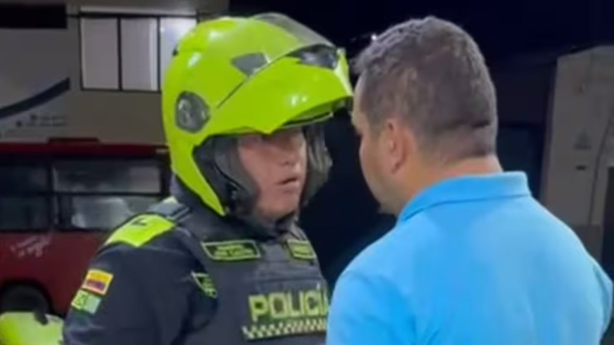 'usted me hace echar, yo lo pelo'