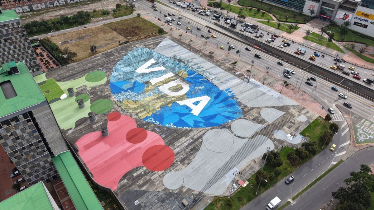 La plaza de La Hoja en Bogotá renace con un plan de revitalización y urbanismo táctico: así está quedando