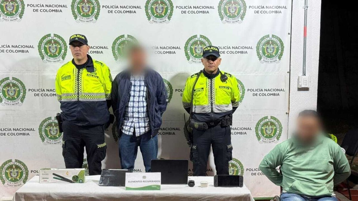 uno de ellos cometía hurtos en silla de ruedas y tenía su vehículo acondicionado para conducirlo