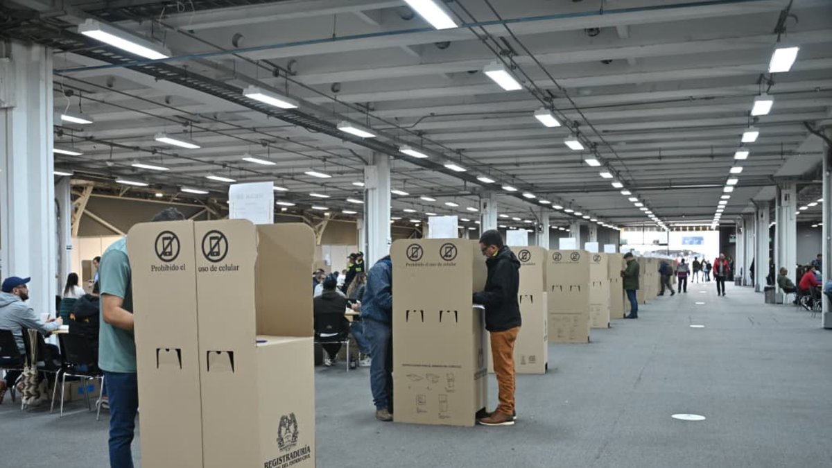 Registrador Nacional da parte de tranquilidad sobre Consulta del Pacto Histórico